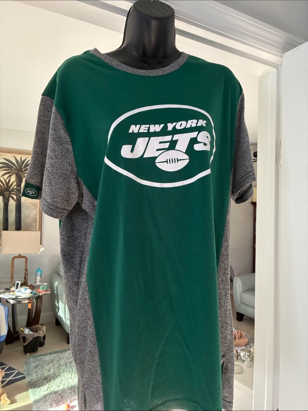 NFL New York Jets Green and Gray Logo Tee Men’s L. Like new